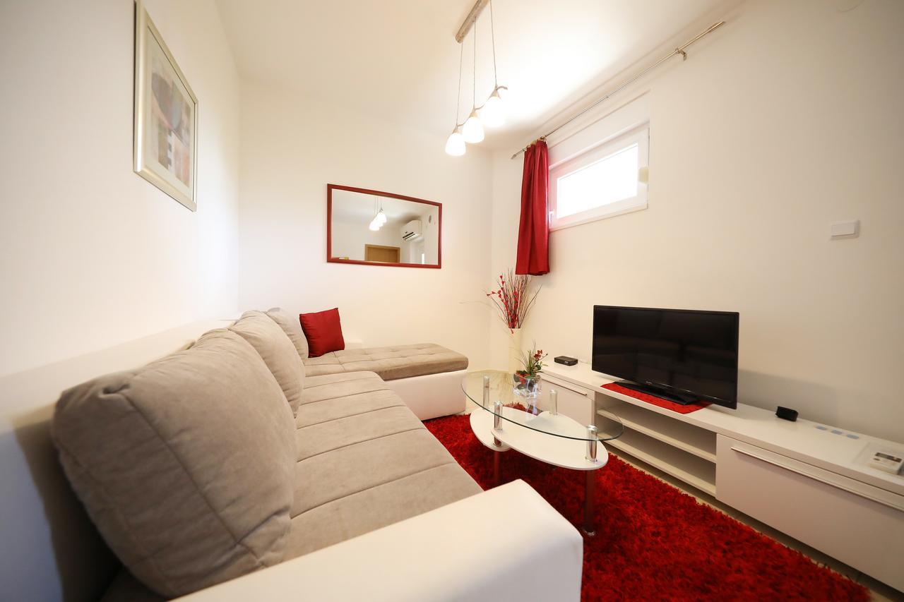 Apartments Mirakul Zadar Eksteriør bilde