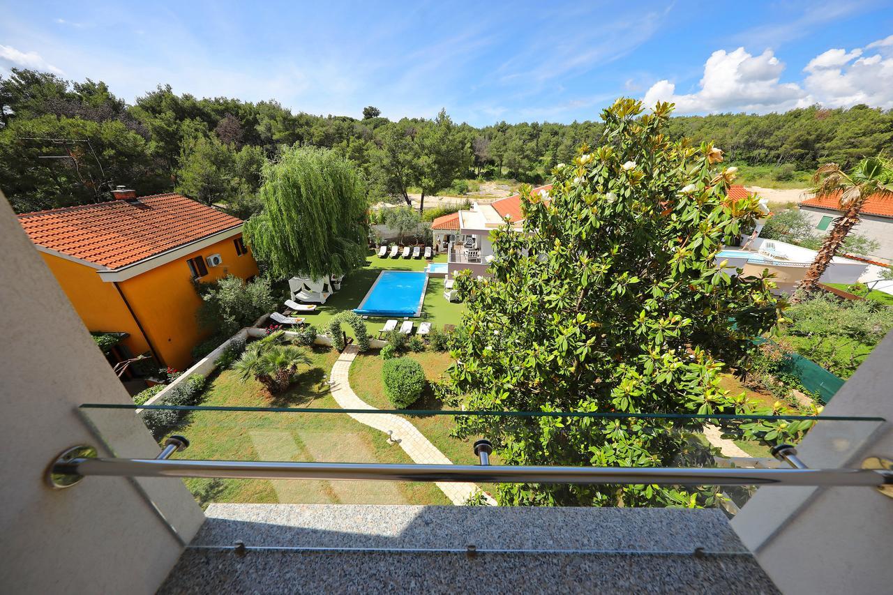 Apartments Mirakul Zadar Eksteriør bilde