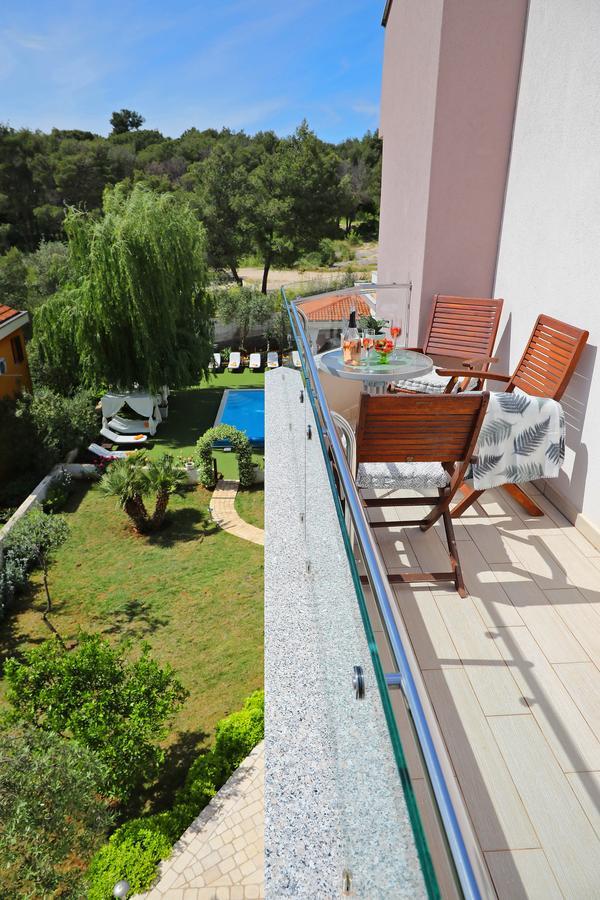 Apartments Mirakul Zadar Eksteriør bilde