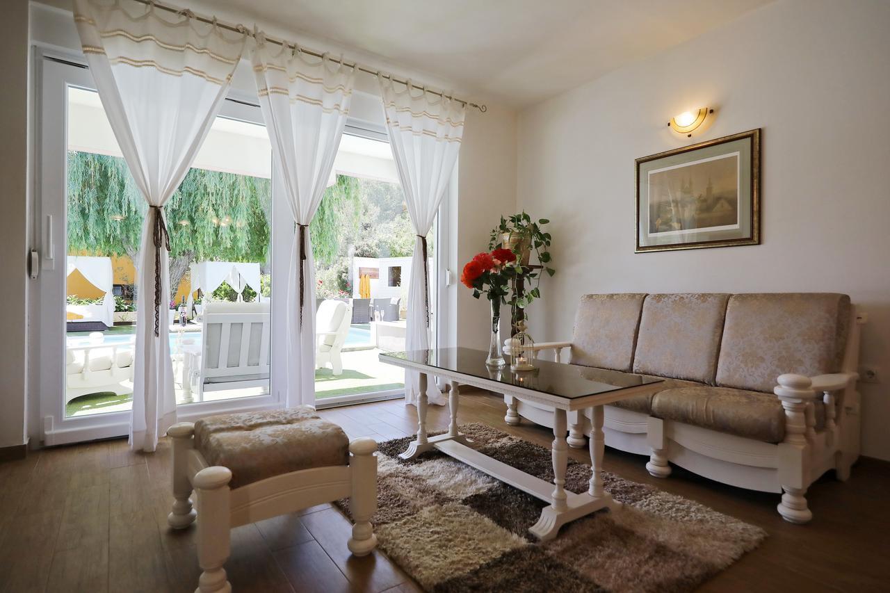 Apartments Mirakul Zadar Eksteriør bilde