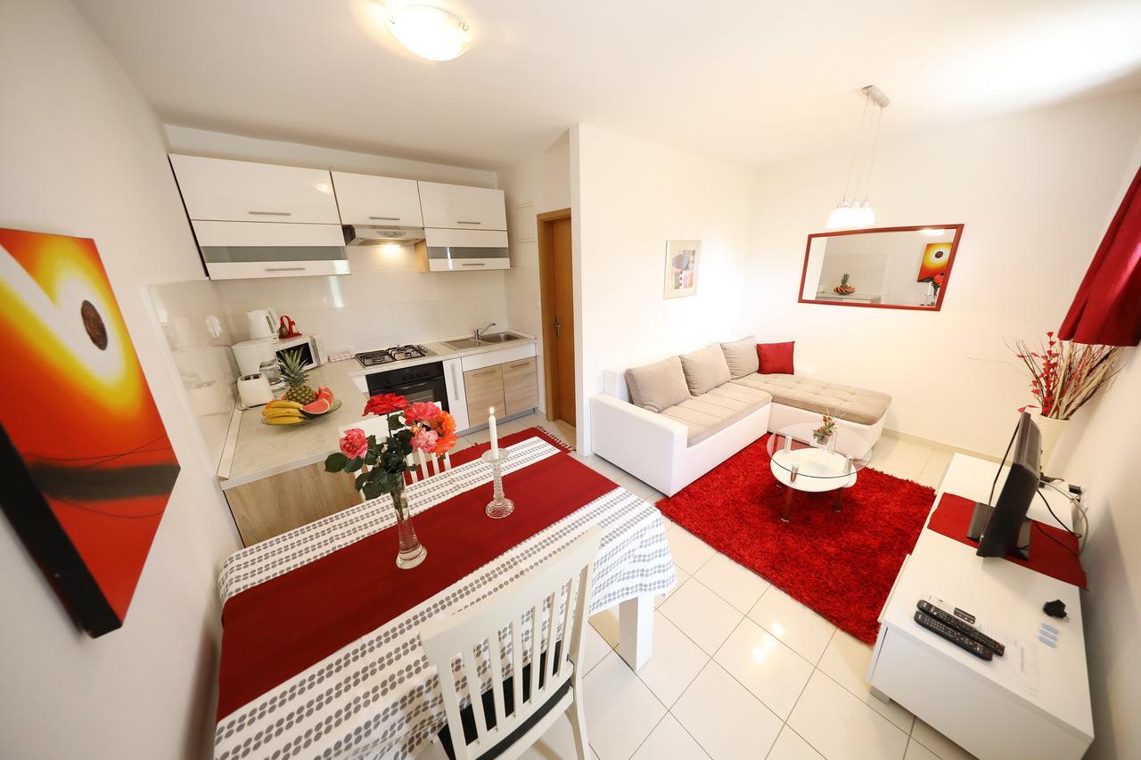 Apartments Mirakul Zadar Eksteriør bilde