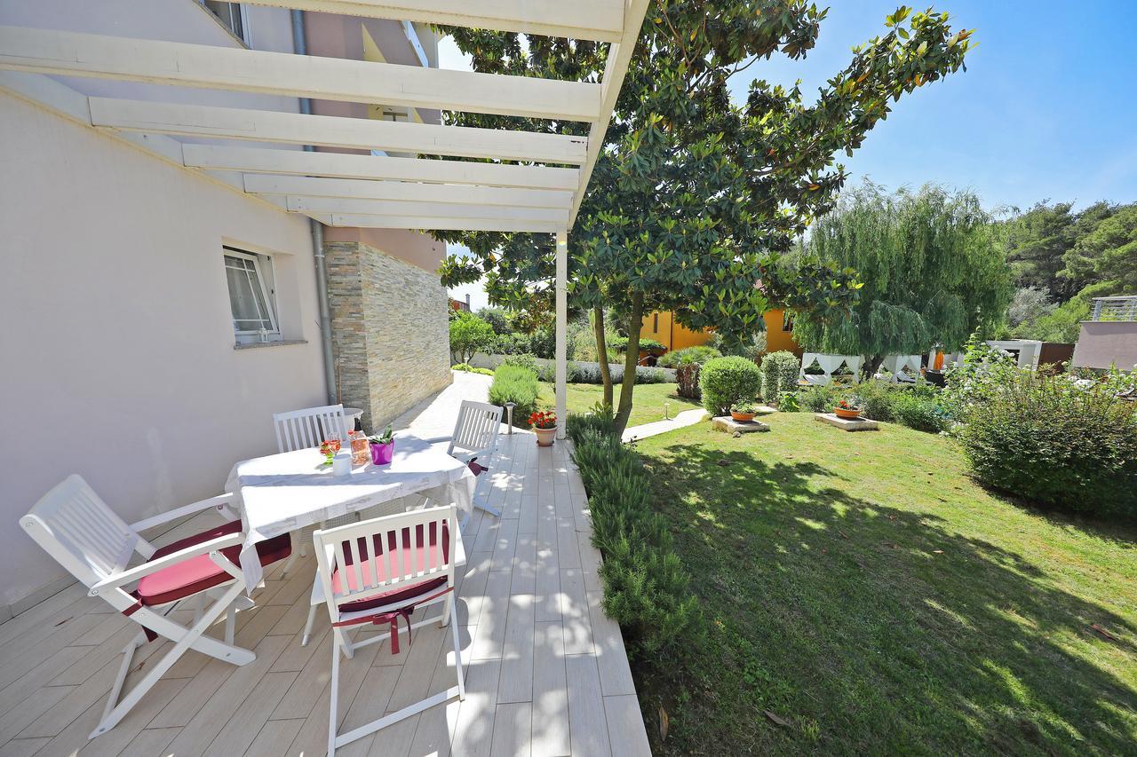 Apartments Mirakul Zadar Eksteriør bilde